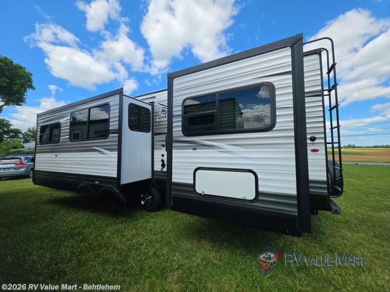 Used 2017 Jayco Jay Flight 31QBDS available in Bath, Pennsylvania