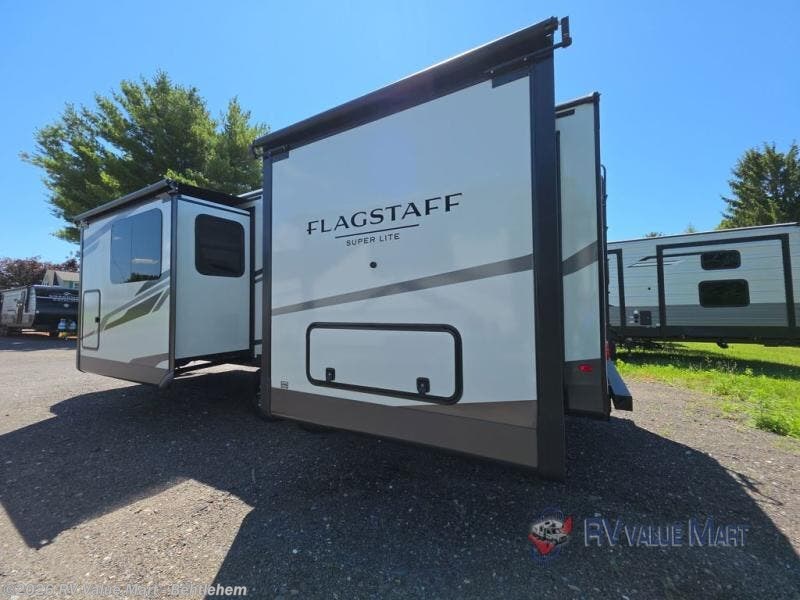 2027 Flagstaff 26SFK by Forest River from RV Value Mart - Behtlehem in Bath, Pennsylvania
