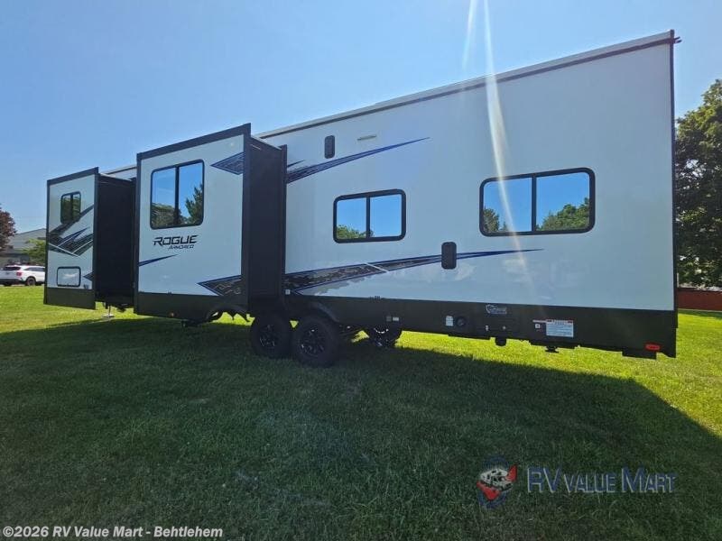 New 2027 Forest River Rogue 32L132 available in Bath, Pennsylvania