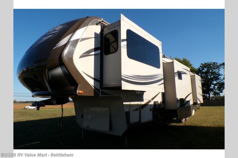 2015 Grand Design Solitude 379FL - Used Fifth Wheel For Sale by RV Value Mart - Behtlehem in Bath, Pennsylvania