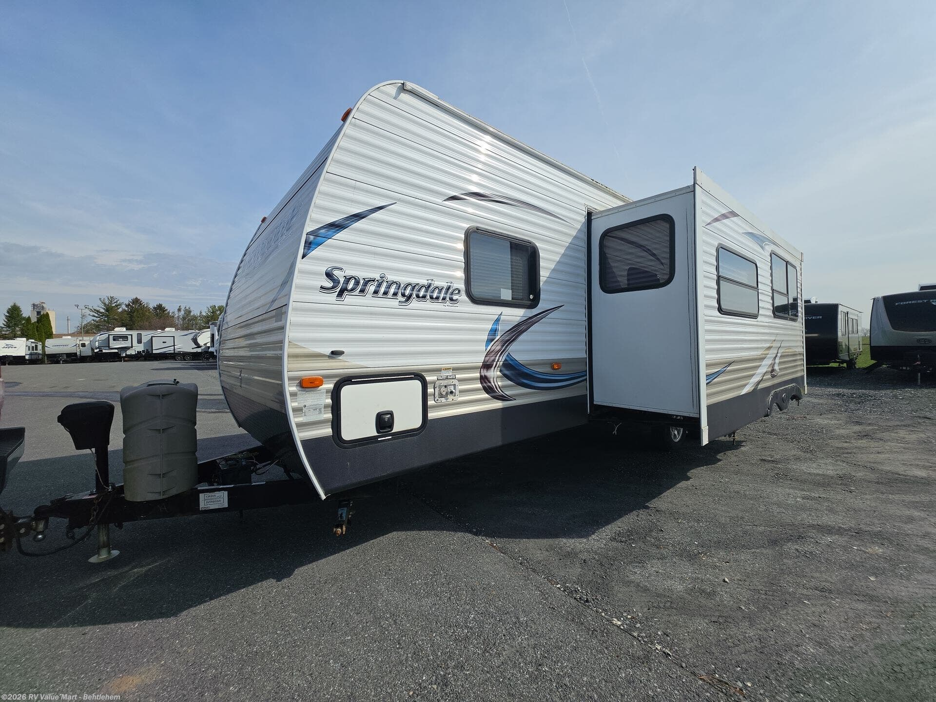 2013 Keystone Springdale 295RBSSR T - Used Travel Trailer For Sale by RV Value Mart - Behtlehem in Bath, Pennsylvania