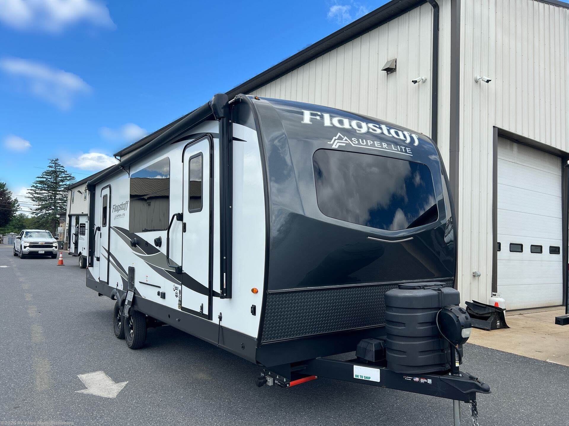 Used 2025 Forest River Flagstaff Super Lite 26SFK available in Bath, Pennsylvania