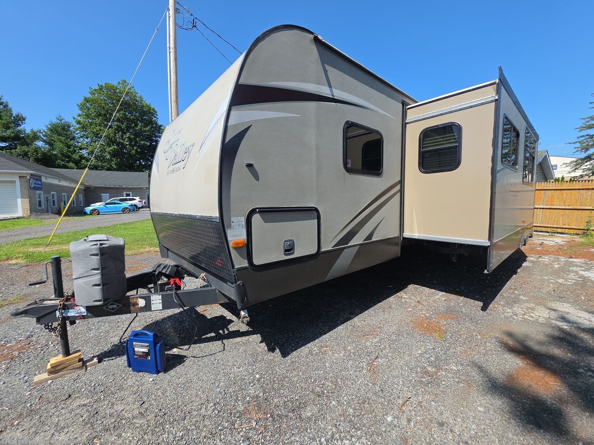 2015 Sun Valley S280BHLTD - Used Travel Trailer For Sale by RV Value Mart - Behtlehem in Bath, Pennsylvania