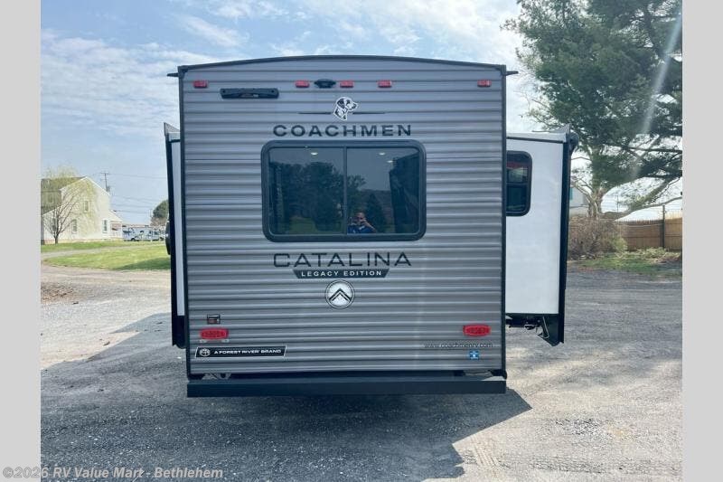 New 2026 Coachmen Catalina Legacy Edition 313RLTSLE available in Bath, Pennsylvania