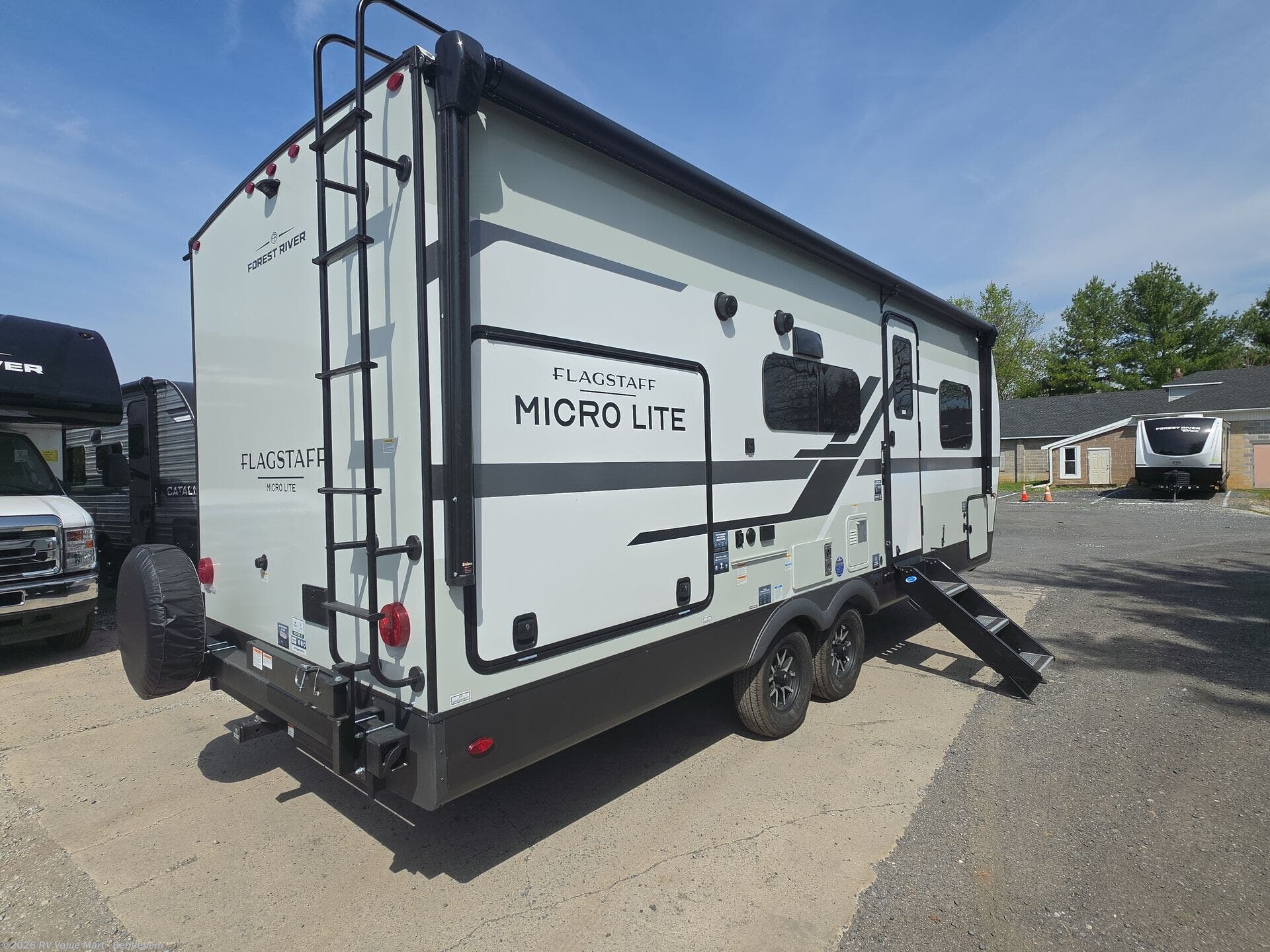 New 2026 Forest River Flagstaff Micro Lite 25BSDS available in Bath, Pennsylvania