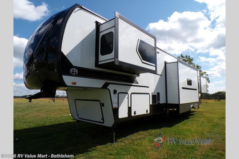 2026 East to West Ahara 390DS - New Fifth Wheel For Sale by RV Value Mart - Bethlehem in Bath, Pennsylvania