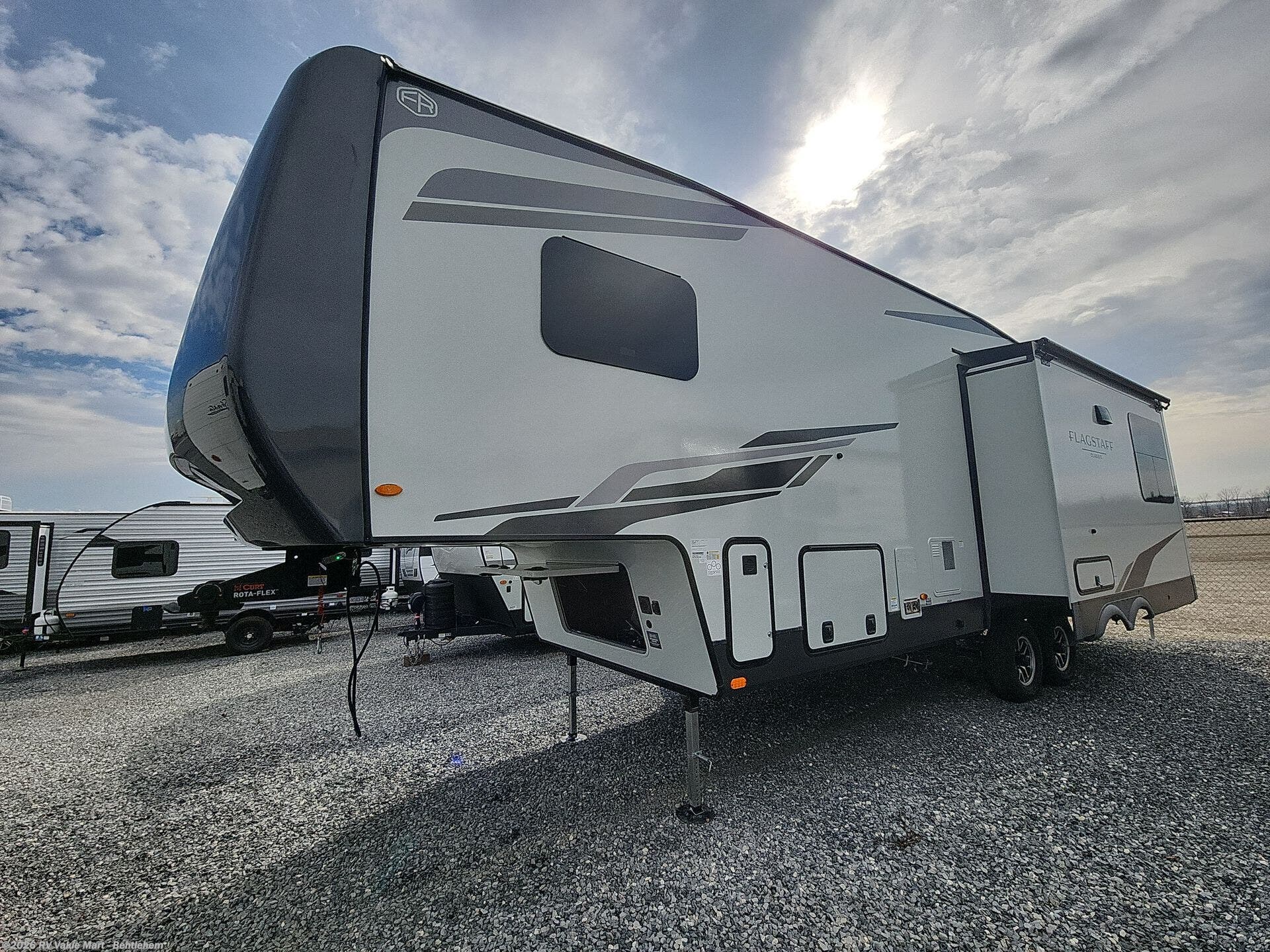 2026 Flagstaff Classic F331RL by Forest River from RV Value Mart - Behtlehem in Bath, Pennsylvania