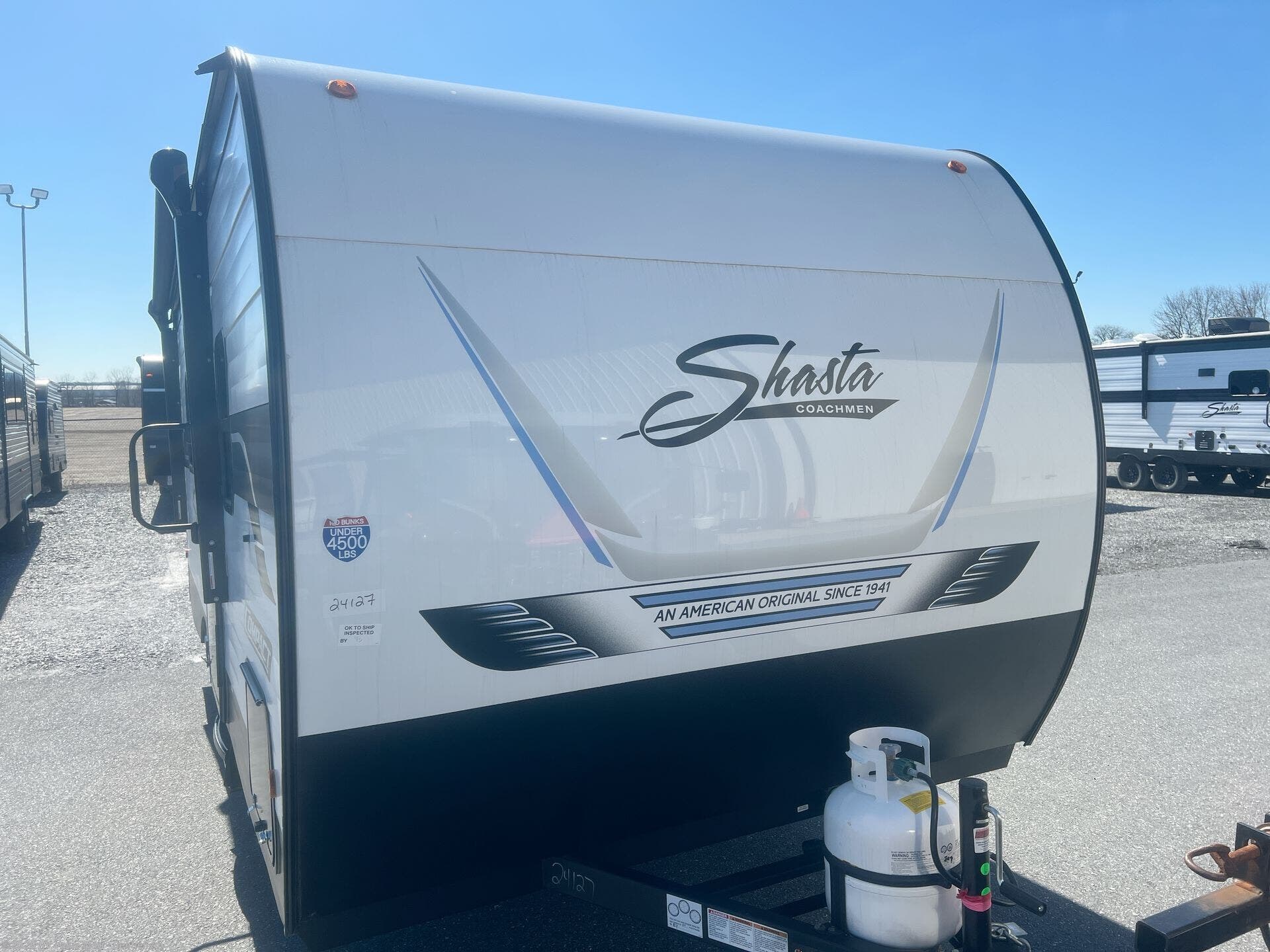2026 Shasta Compact 18FQ - New Travel Trailer For Sale by RV Value Mart - Behtlehem in Bath, Pennsylvania