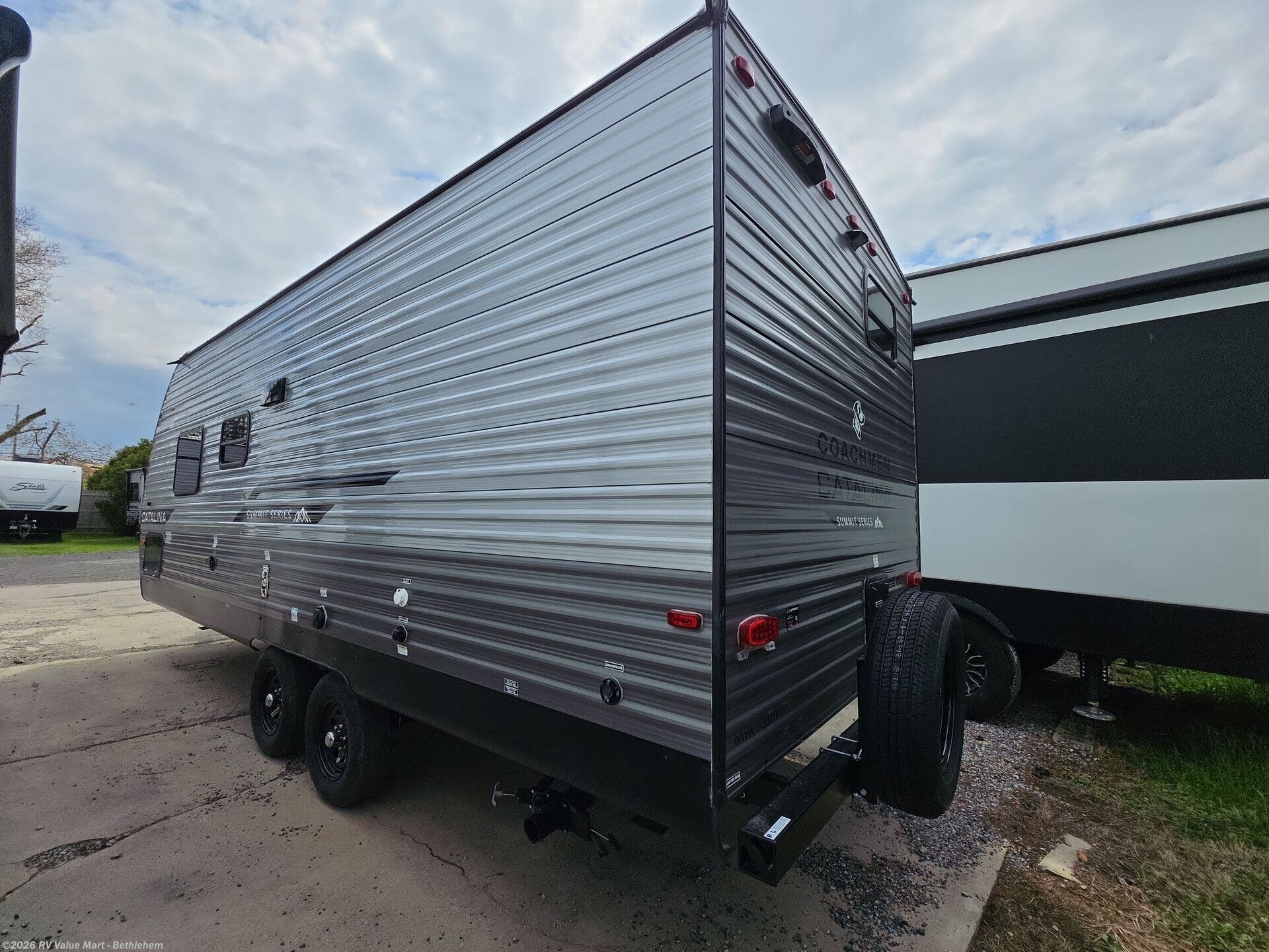 2026 Catalina Summit Series 8 211BH by Coachmen from RV Value Mart - Bethlehem in Bath, Pennsylvania