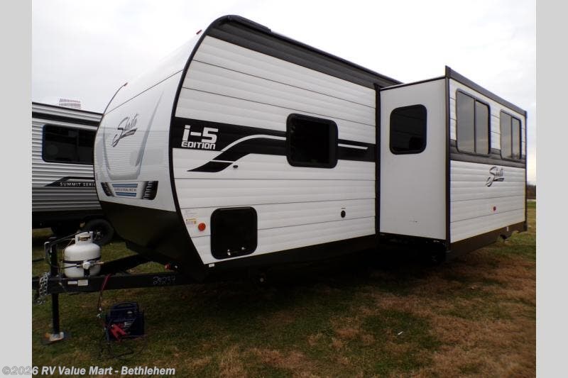 2026 Shasta I-5 Edition 527BHS - New Travel Trailer For Sale by RV Value Mart - Bethlehem in Bath, Pennsylvania