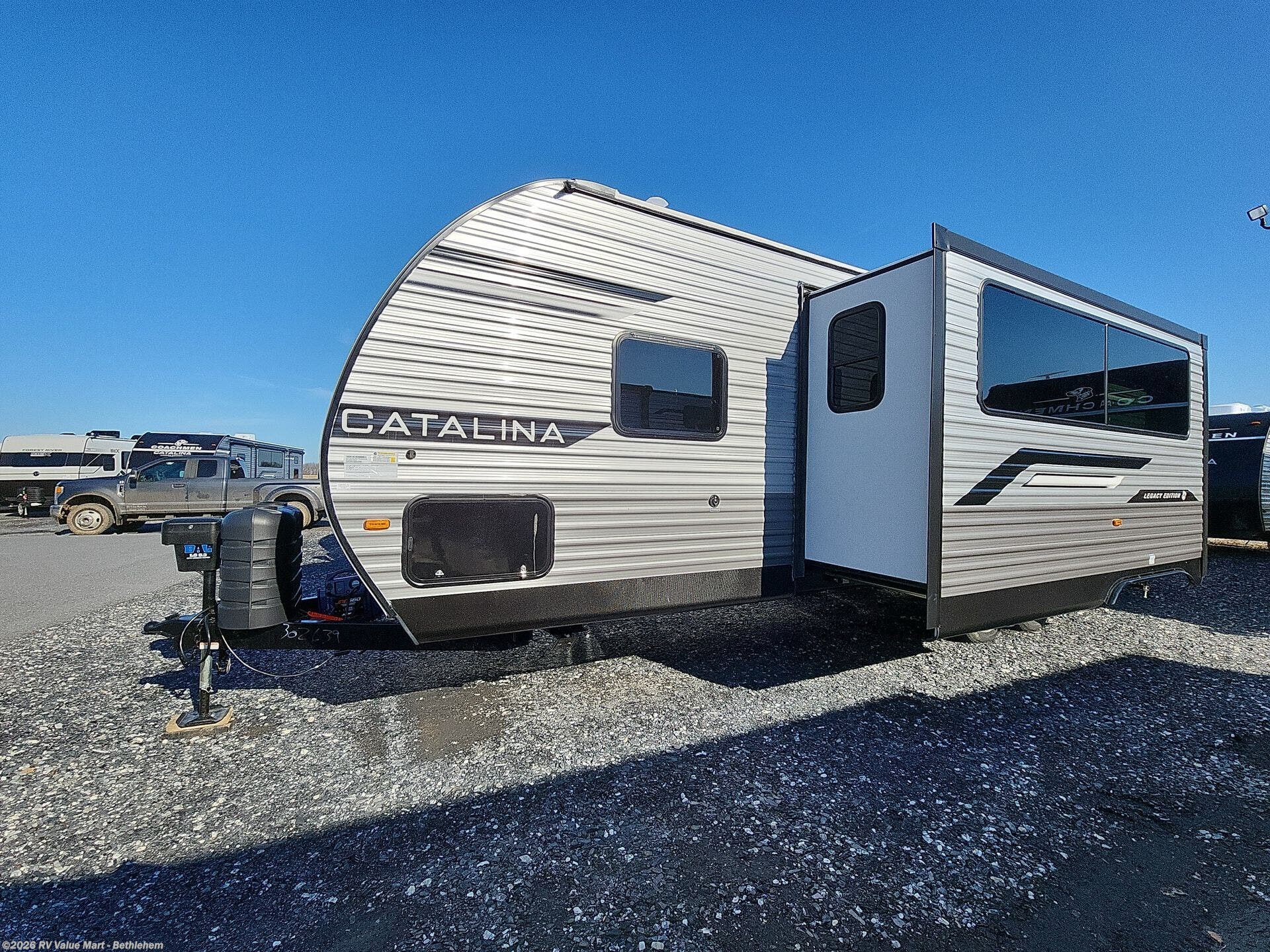 2026 Catalina Legacy Edition 293QBCKLE by Coachmen from RV Value Mart - Bethlehem in Bath, Pennsylvania