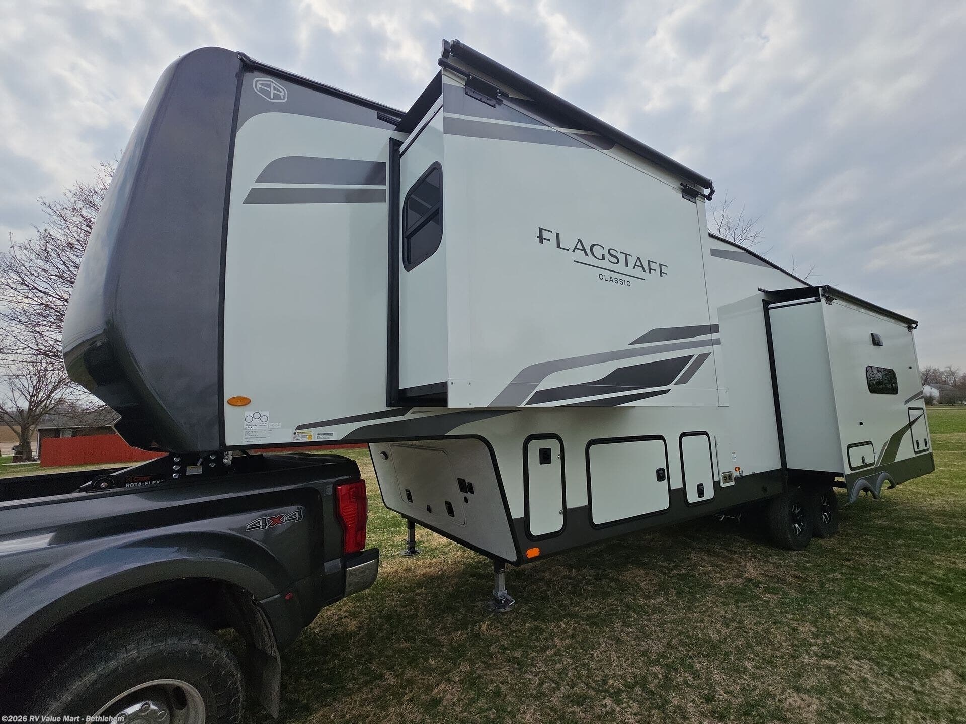 2026 Forest River Flagstaff Classic F361RLS - New Fifth Wheel For Sale by RV Value Mart - Bethlehem in Bath, Pennsylvania