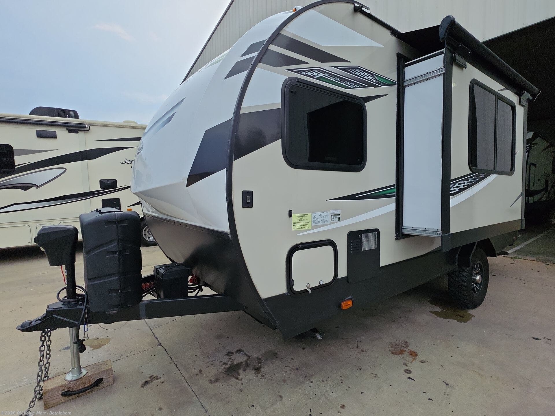 2022 Starcraft Super Lite Maxx 16FBS - Used Travel Trailer For Sale by RV Value Mart - Bethlehem in Bath, Pennsylvania