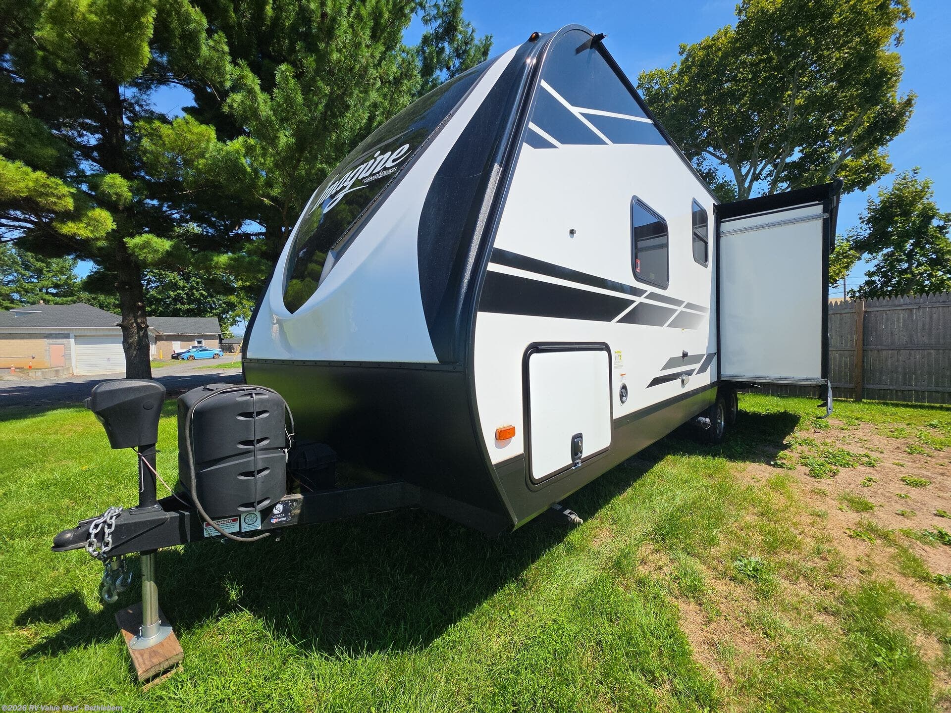 2021 Grand Design Imagine 2500RL - Used Travel Trailer For Sale by RV Value Mart - Bethlehem in Bath, Pennsylvania