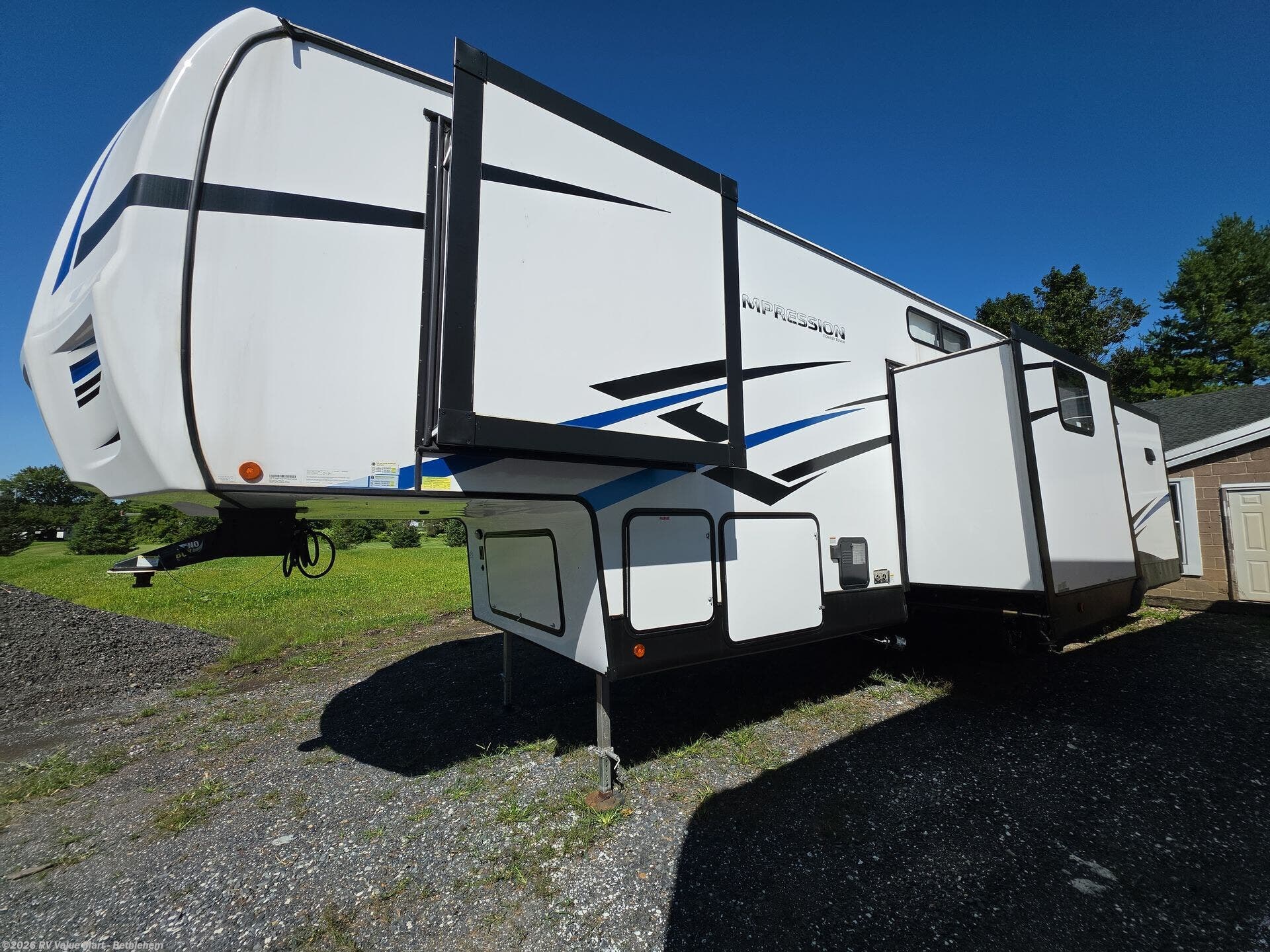 2023 Forest River Impression 315MB - Used Fifth Wheel For Sale by RV Value Mart - Bethlehem in Bath, Pennsylvania