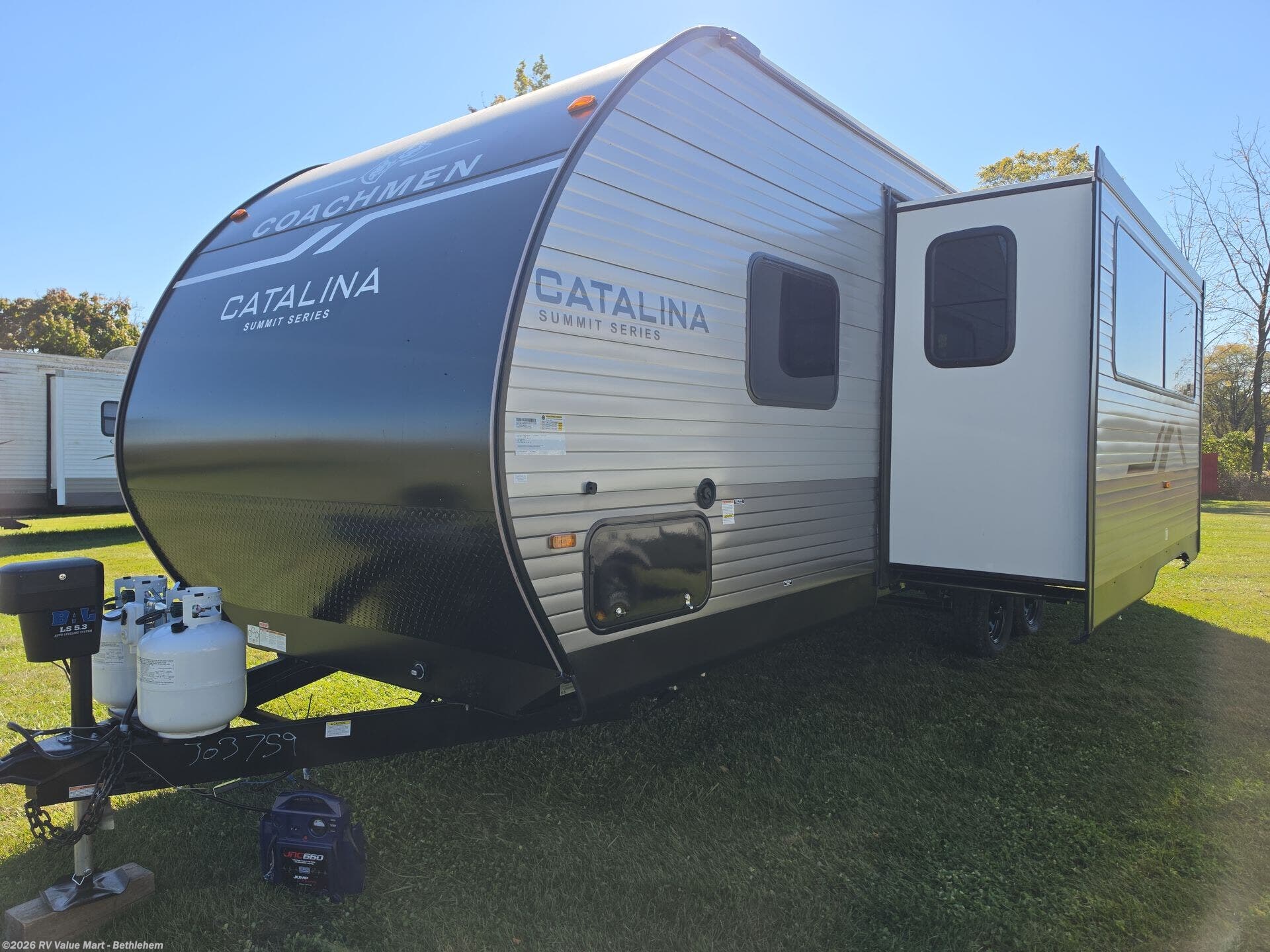 2027 Catalina Summit Series 8 261BHS by Coachmen from RV Value Mart - Bethlehem in Bath, Pennsylvania