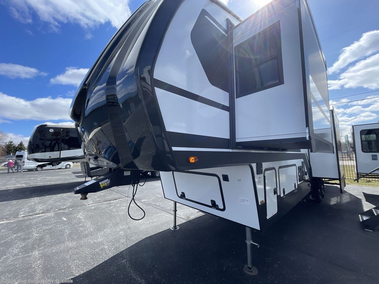 2025 Blackthorn 3700BH-OK by East to West from Blue Compass RV St. Louis in Eureka, Missouri