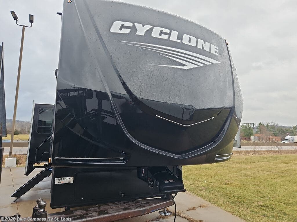 New 2026 Heartland Cyclone 3914 available in Eureka, Missouri