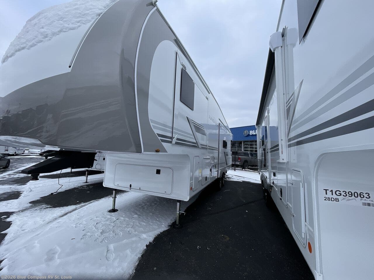 New 2026 Heartland Sundance 29RLCS available in Eureka, Missouri