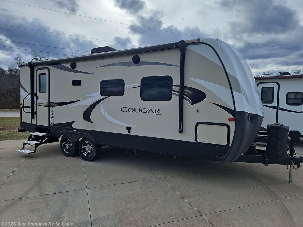 2018 Keystone Cougar Half-Ton Series 24RBS - Used Travel Trailer For Sale by Blue Compass RV St. Louis in Eureka, Missouri