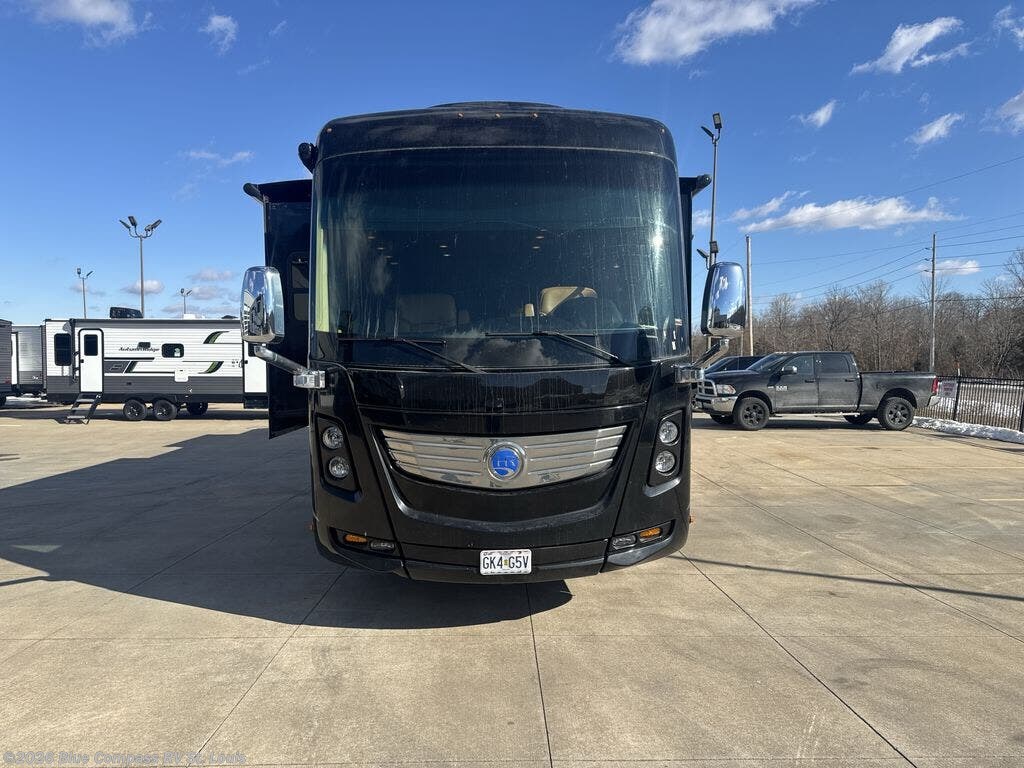 2012 Ambassador 40 PDQ by Holiday Rambler from Blue Compass RV St. Louis in Eureka, Missouri