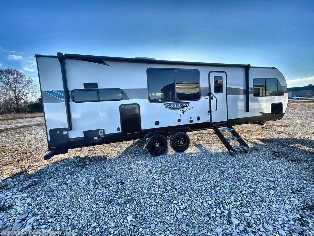 Used 2024 Forest River Salem 27RKX available in Eureka, Missouri