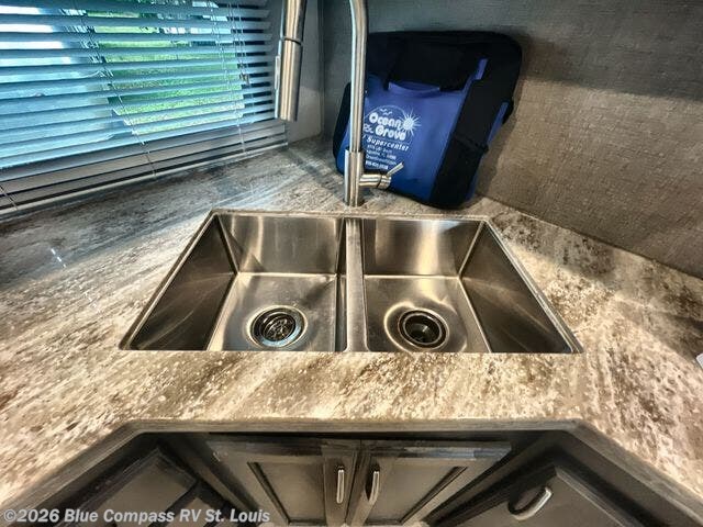 Used 2018 Keystone Durango 286BHD available in Eureka, Missouri