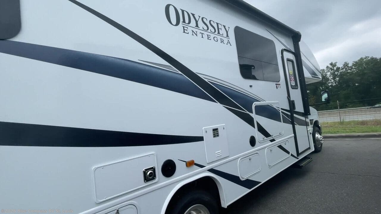 2027 Odyssey 27U by Entegra Coach from Blue Compass RV St. Louis in Eureka, Missouri