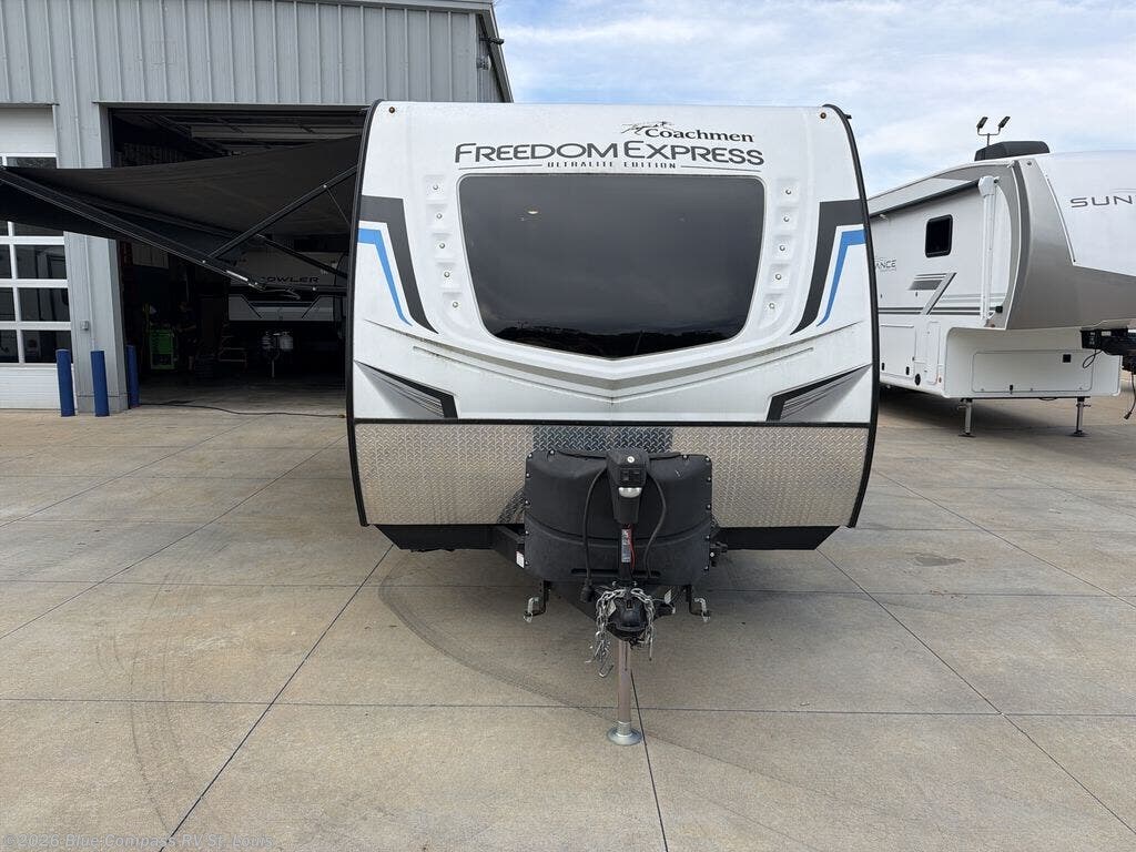 2023 Freedom Express Ultra Lite 192RBS by Coachmen from Blue Compass RV St. Louis in Eureka, Missouri