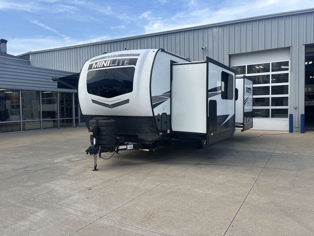 Used 2024 Forest River Rockwood Mini Lite 2516S available in Eureka, Missouri