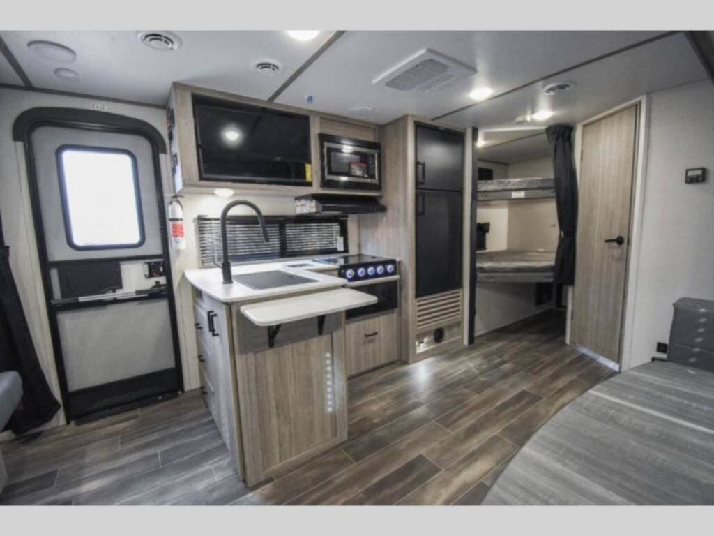 2023 Keystone Passport SL Series 221BH RV for Sale in Salem, AL 36874