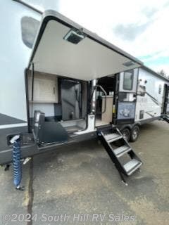 New 2022 Forest River Rockwood Ultra Lite 2911BS available in Yelm, Washington
