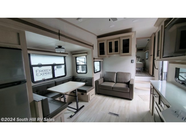 2022 Forest River Rockwood Ultra Lite 2622RK - New Fifth Wheel For Sale by South Hill RV Sales in Yelm, Washington