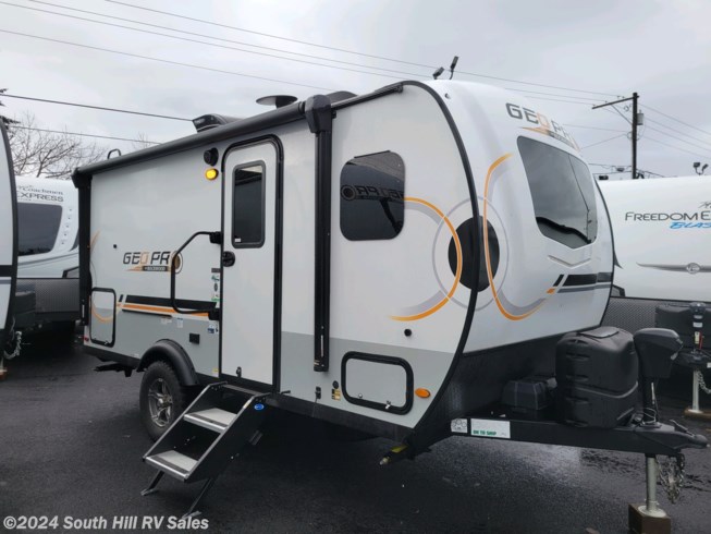 2022 Forest River Rockwood Geo Pro G16BH - New Travel Trailer For Sale by South Hill RV Sales in Yelm, Washington