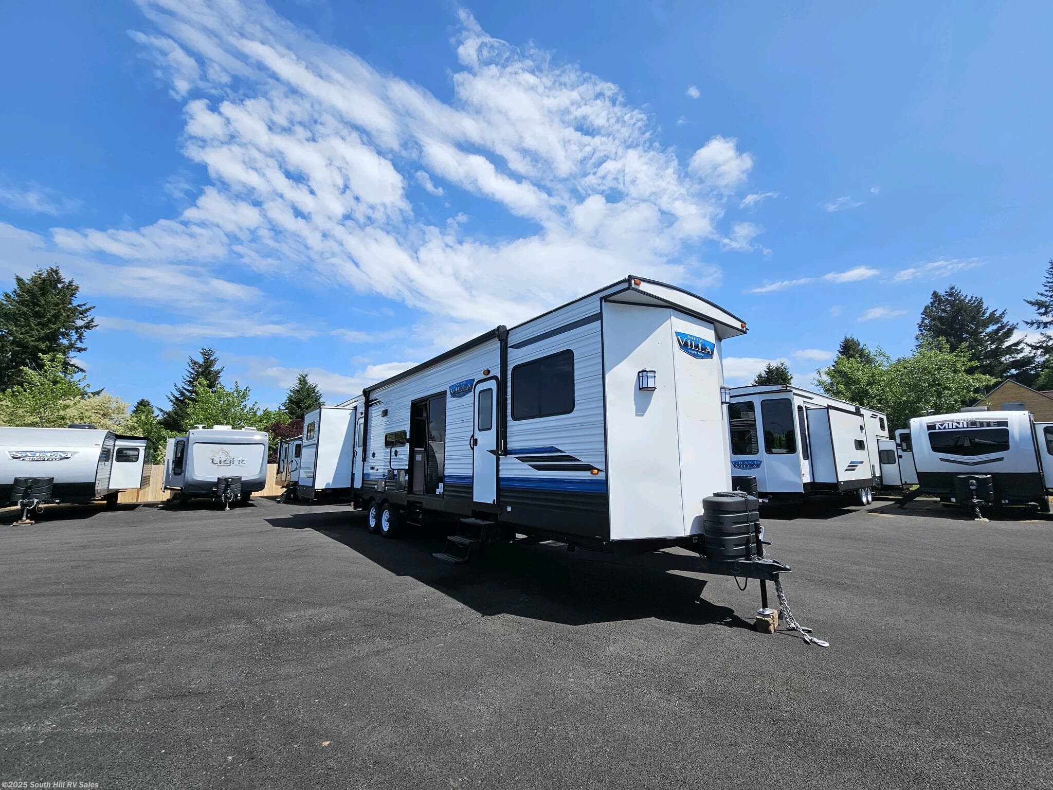 2023 Forest River Salem Villa 42QBQ RV for Sale in Yelm, WA 98597 6293 Classifieds
