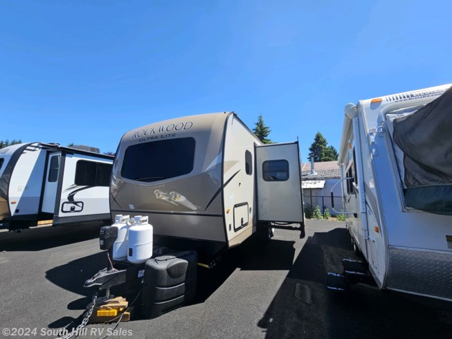 2019 Rockwood Ultra Lite 2304DS by Forest River from South Hill RV Sales in Yelm, Washington