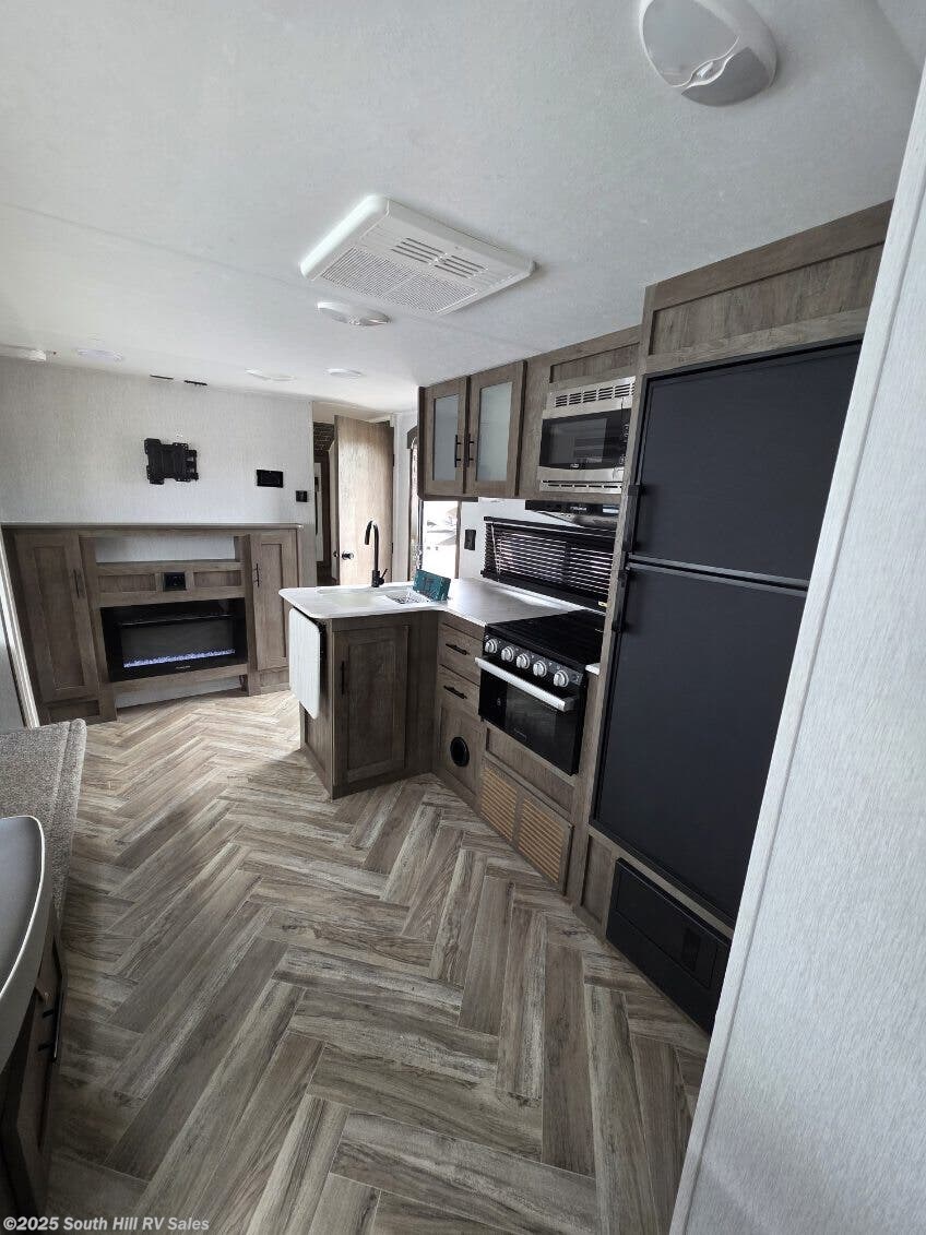 2022 Salem Cruise Lite Northwest 273QBXL by Forest River from South Hill RV Sales in Yelm, Washington