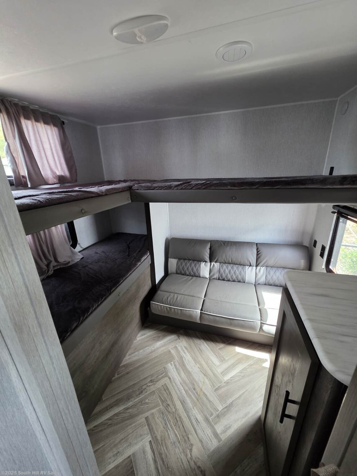 Used 2022 Forest River Salem Cruise Lite Northwest 273QBXL available in Yelm, Washington