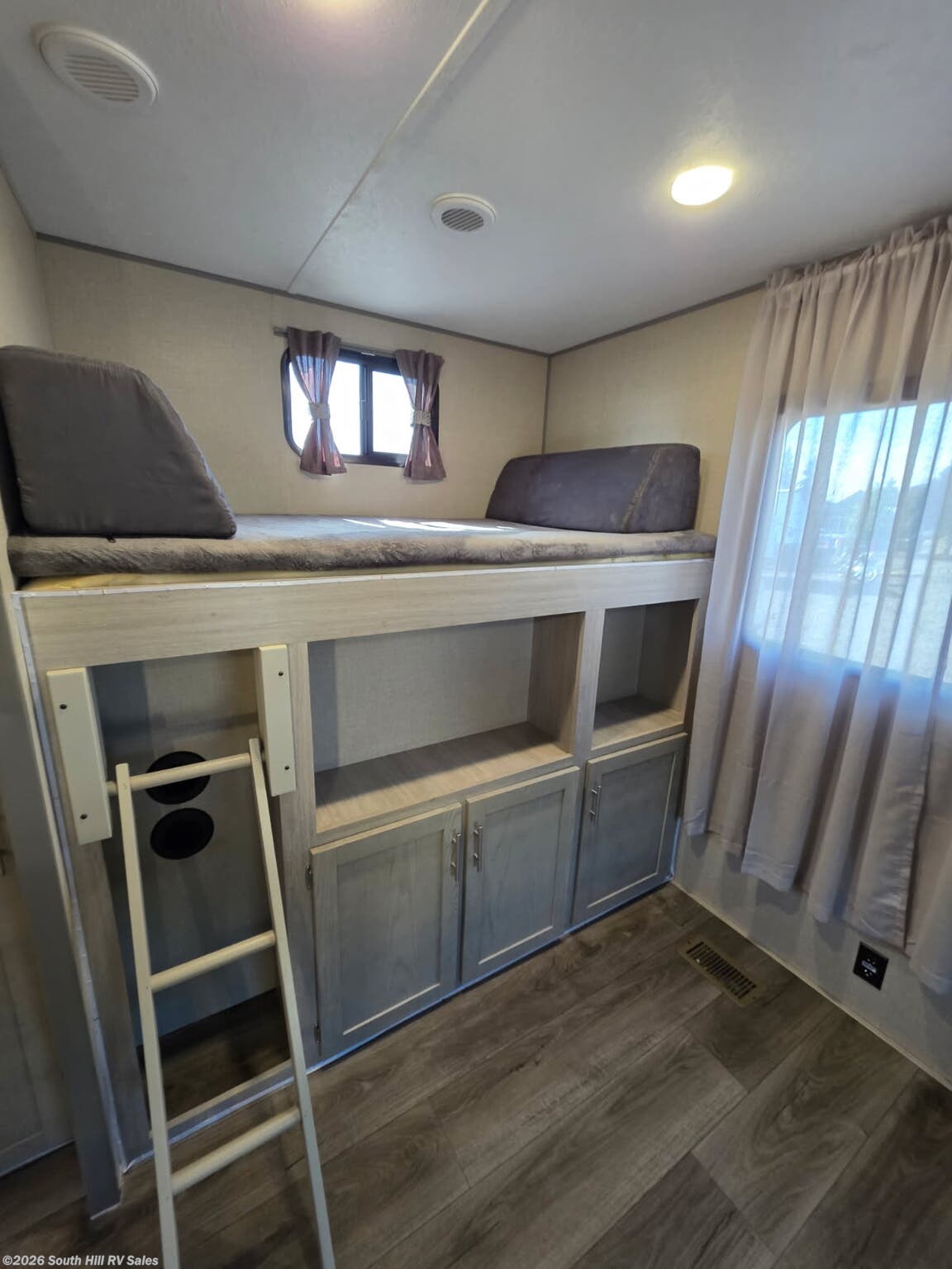 2023 Catalina Destination 40BHTS by Coachmen from South Hill RV Sales in Yelm, Washington