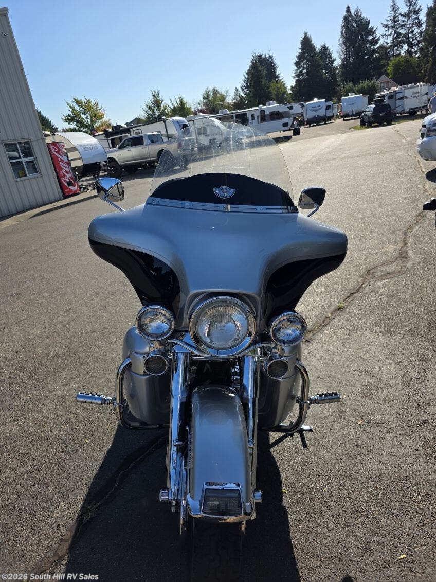 2003 Harley Davidson Ultra by 5th Avenue from South Hill RV Sales in Yelm, Washington