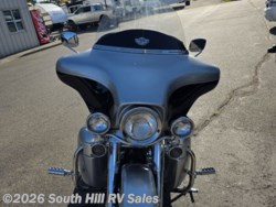 2003 Harley Davidson Ultra by 5th Avenue from South Hill RV Sales in Yelm, Washington