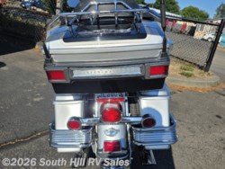 Used 2003 5th Avenue Harley Davidson Ultra available in Yelm, Washington