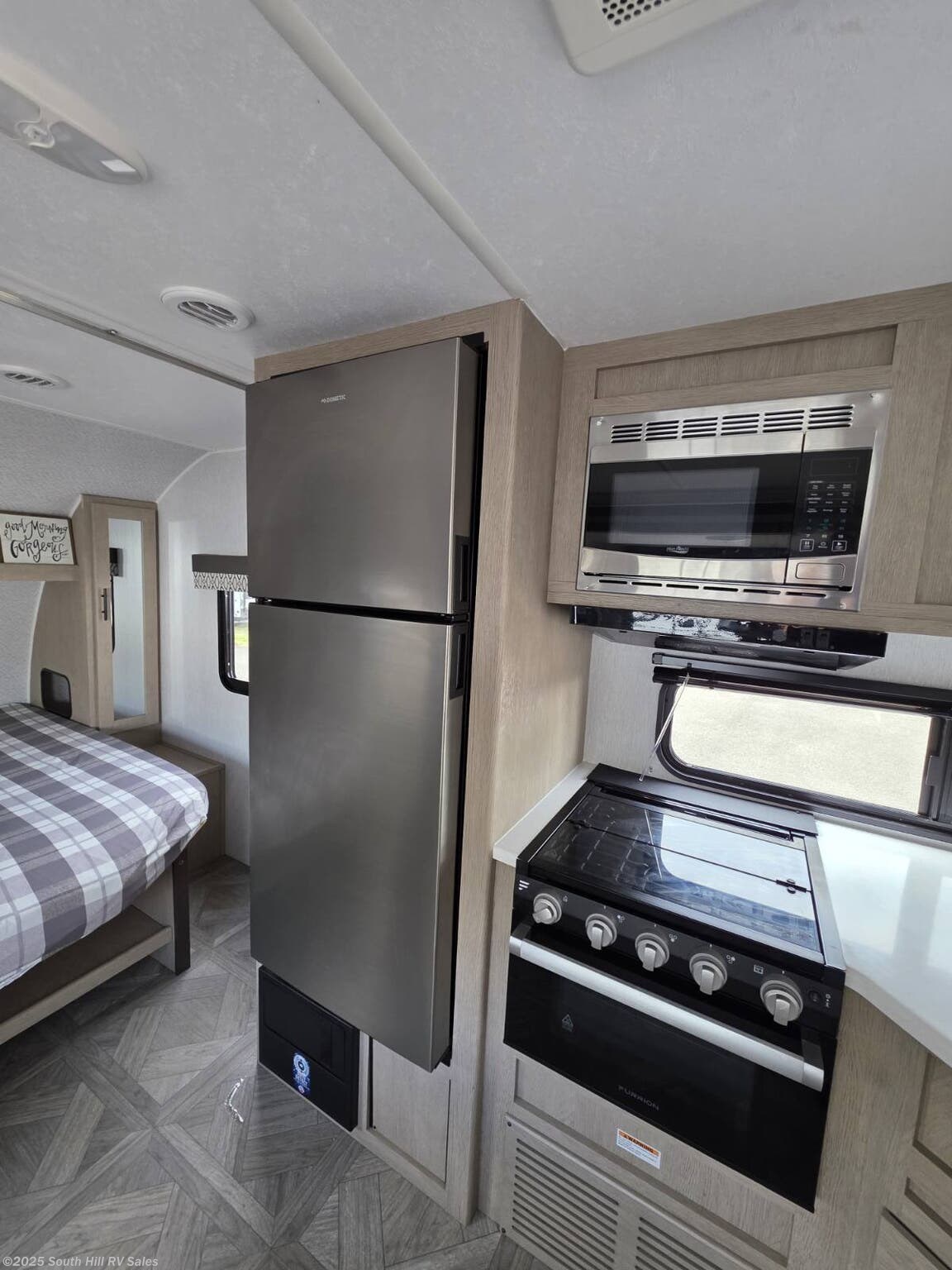 2025 Forest River EVO Lite 2160RBX - New Travel Trailer for sale by South Hill RV Sales in Yelm, Washington