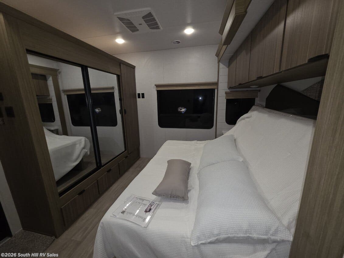 New 2026 Forest River Salem Villa 353FLFB available in Yelm, Washington