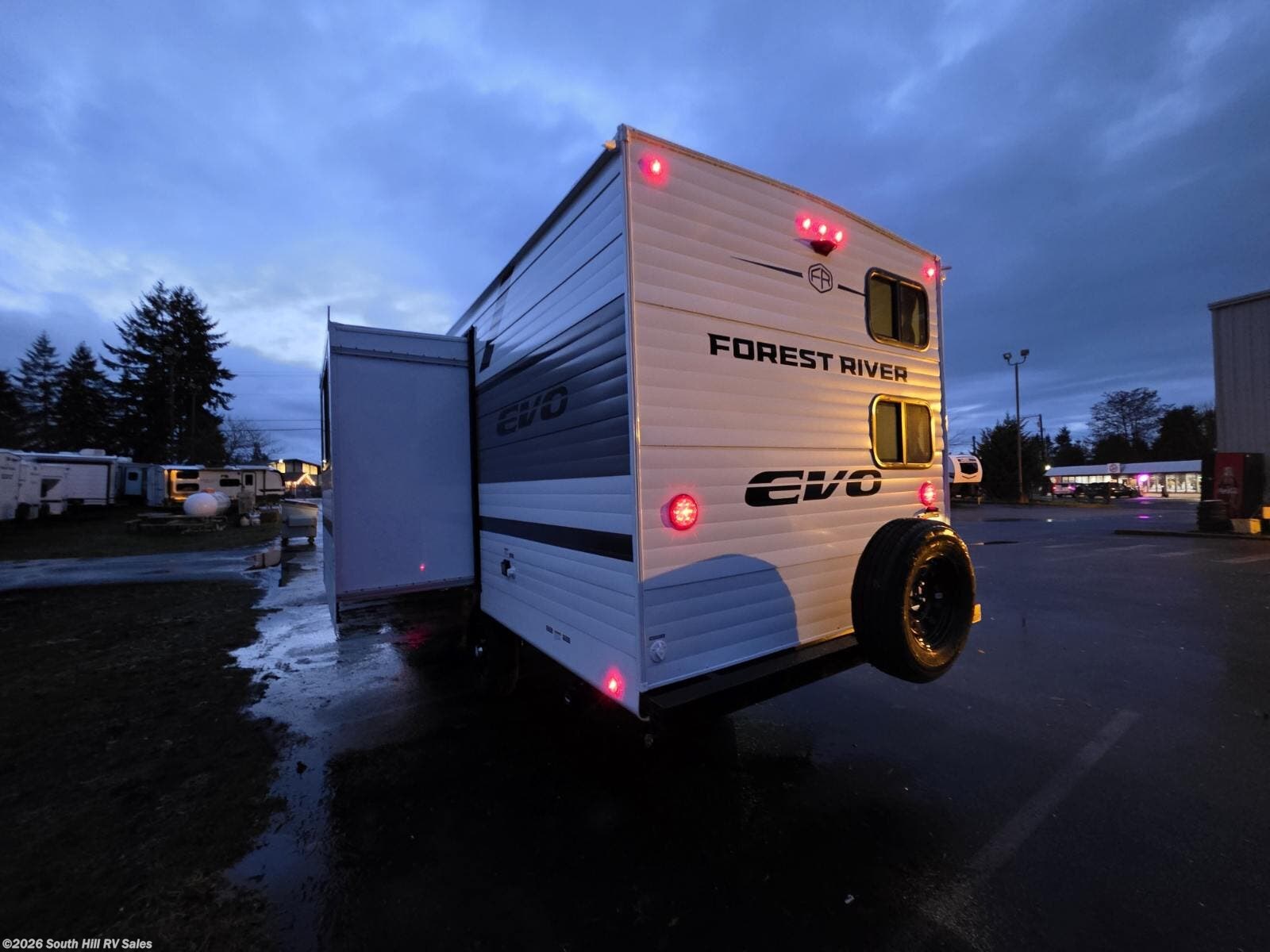 2026 Forest River EVO Factory Select 178bhs - New Travel Trailer For Sale by South Hill RV Sales in Yelm, Washington features Spare Tire Kit, Bunk Beds, Toilet, Stove, Leveling Jacks