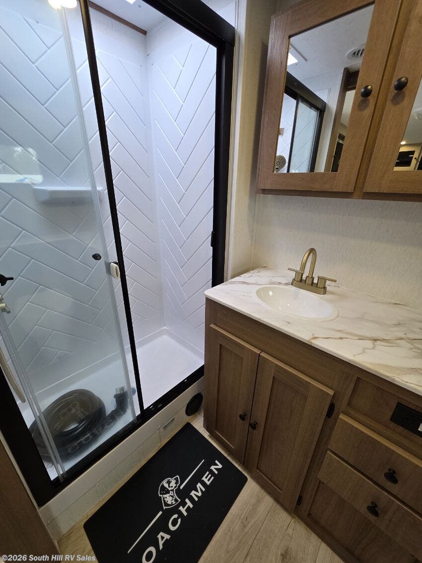 New 2026 Coachmen Apex Ultra-Lite 244RBS available in Yelm, Washington