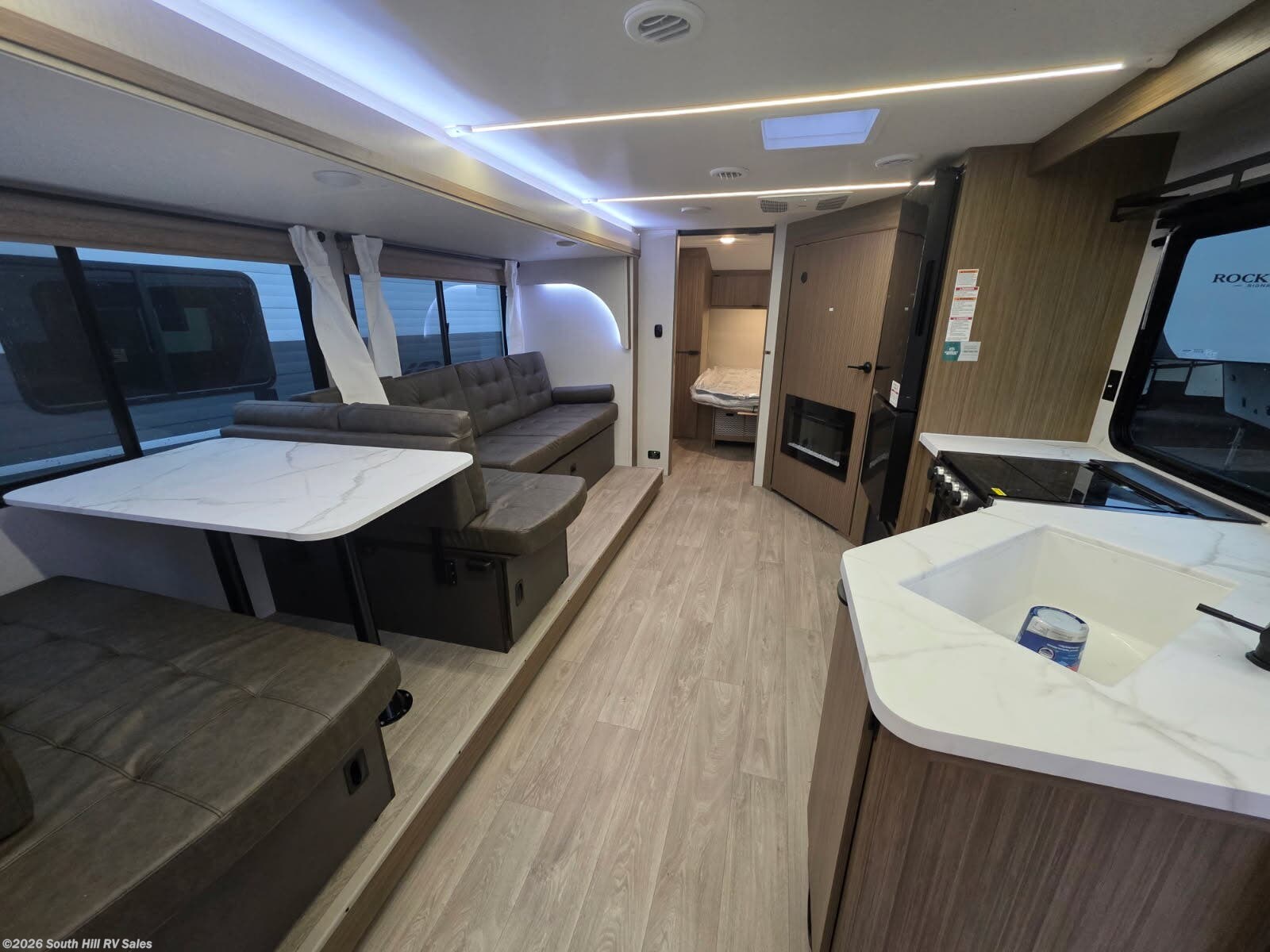 2026 Forest River EVO Lite 26ICE - New Travel Trailer For Sale by South Hill RV Sales in Puyallup, Washington features Shower, Roof Vents, Smoke Detector, Refrigerator, Furnace