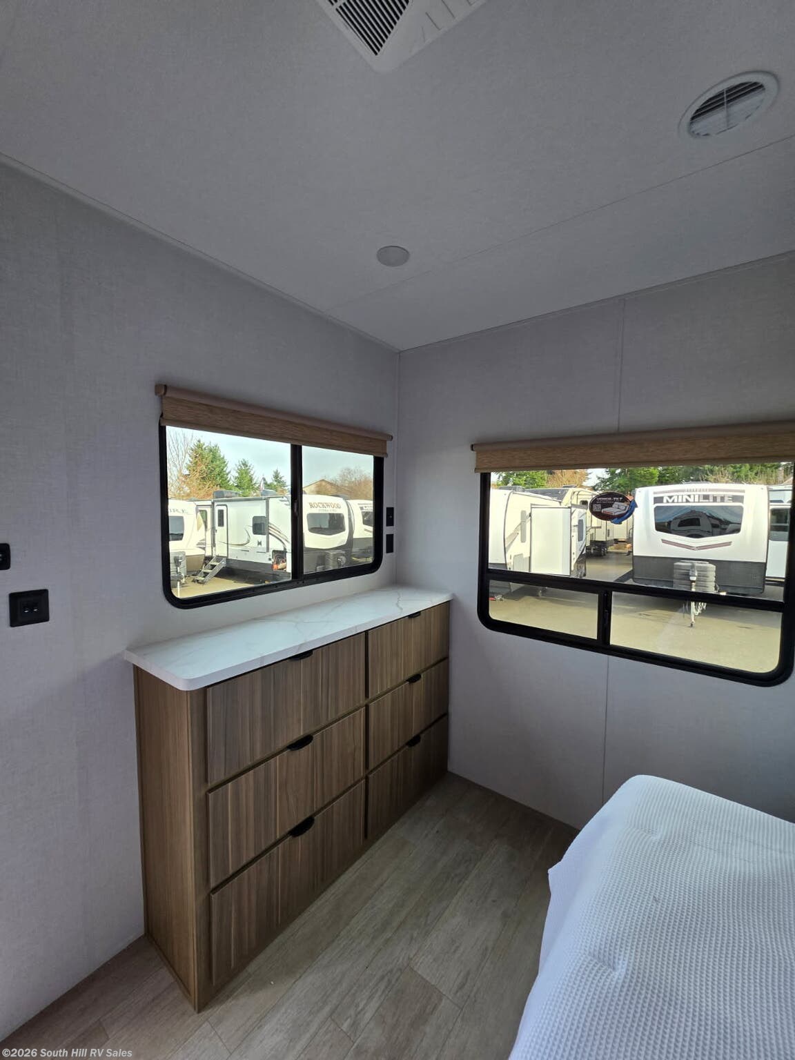 New 2026 Forest River Salem Villa 40FDEN available in Yelm, Washington