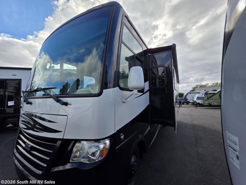 Used 2017 Newmar Bay Star Sport 2903 available in Yelm, Washington