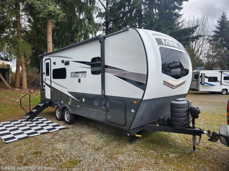 2024 Forest River Rockwood Mini Lite 2205s - Used Travel Trailer for sale by South Hill RV Sales in Puyallup, Washington